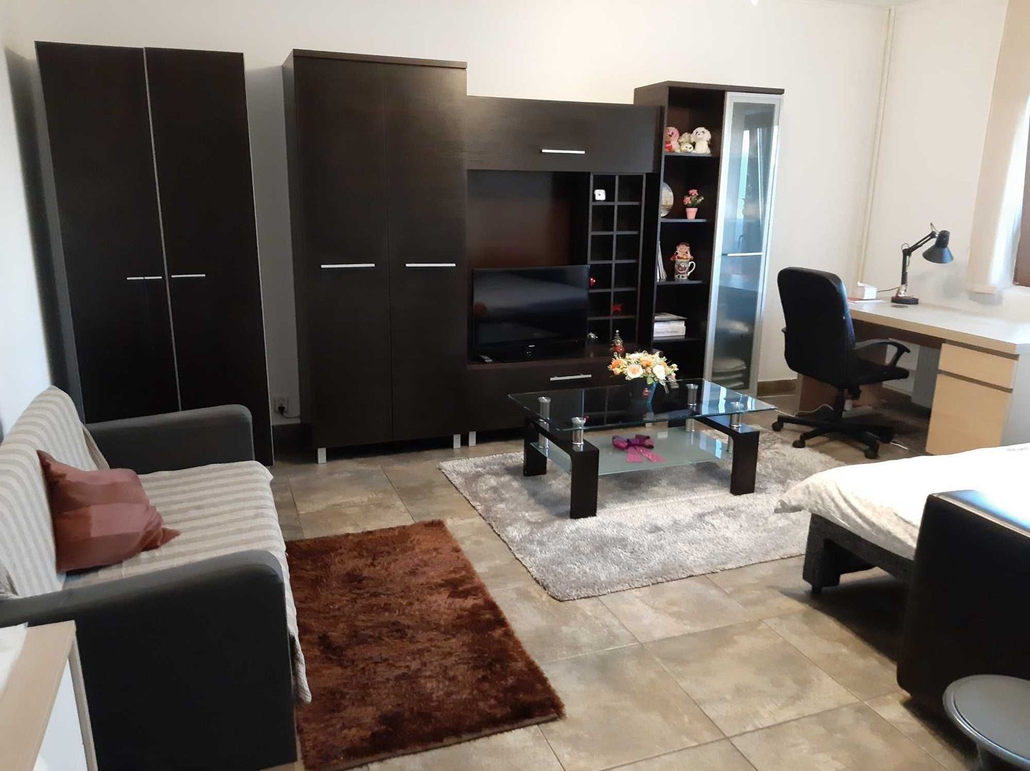 Inchiriere Garsonieră Decomandată | 13 Septembrie – Panduri - Poză 1