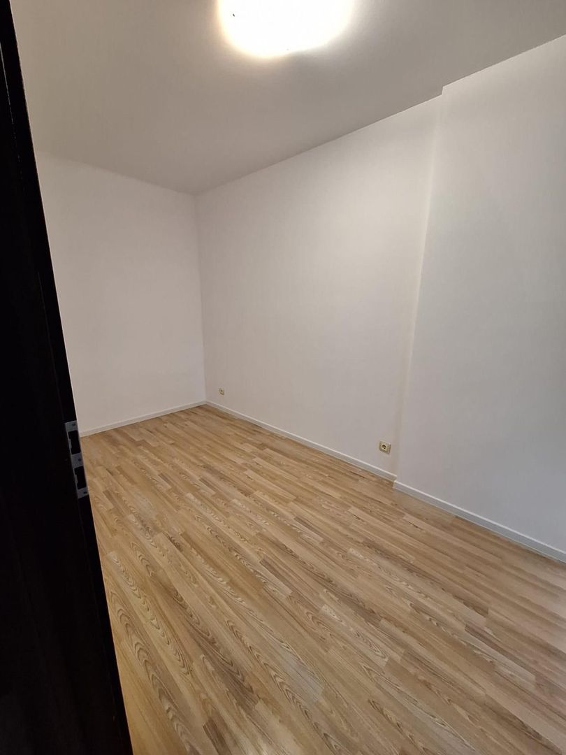 Apartament 3 camere Fortuna Residence + Loc de parcare - Poză 11