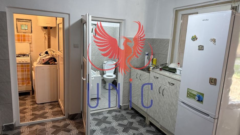 Casa cu teren de 1000 de mp -Radovan - Poză 8