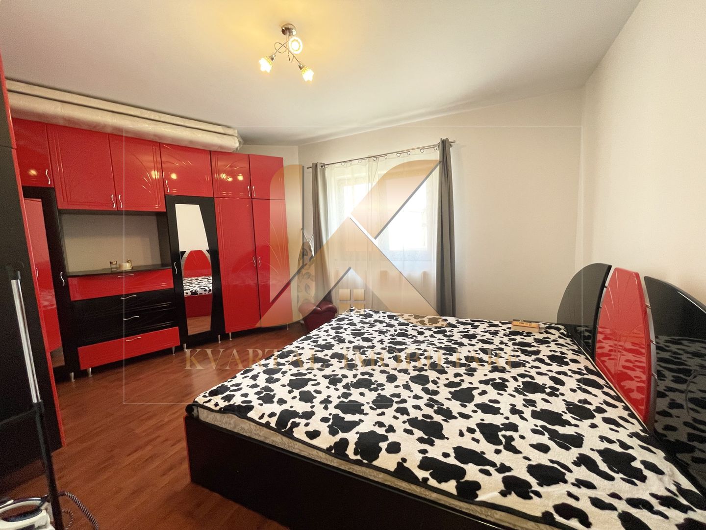 Apartament generos la casa 2 camere , 70 mp Zona Parneava ! - Poză 7