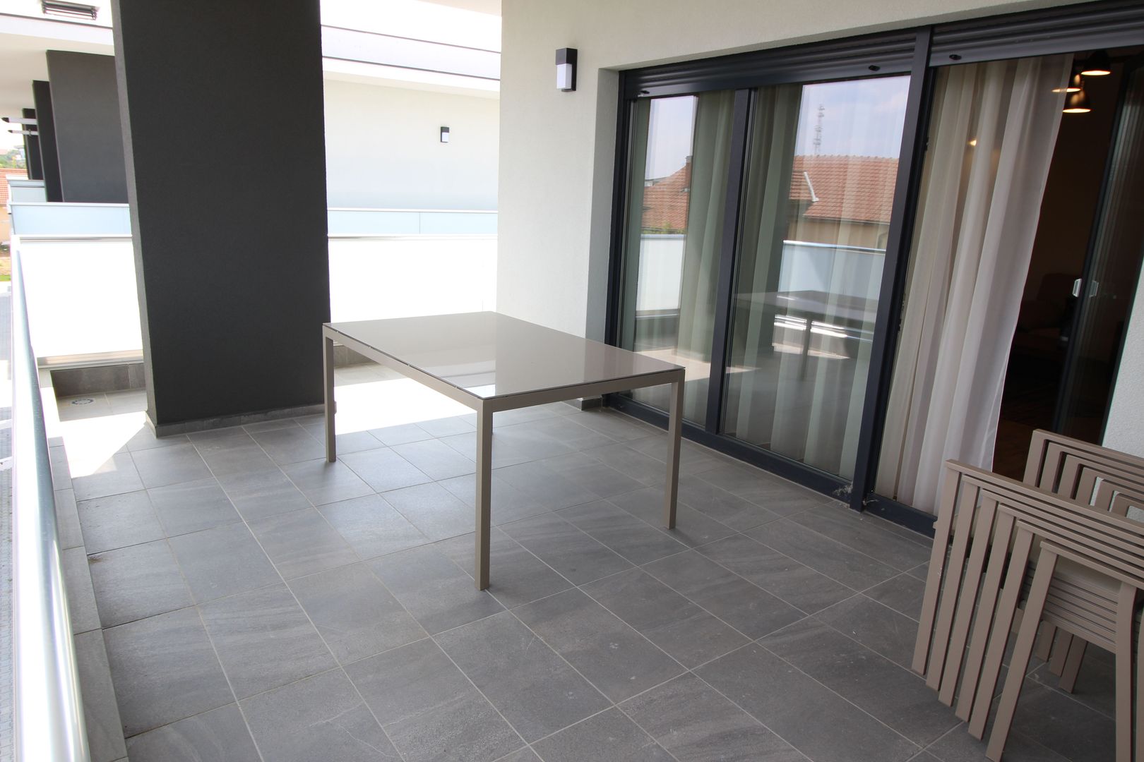 Apartament cu 3 camere de închiriat la intrare in Dumbravita - Poză 17