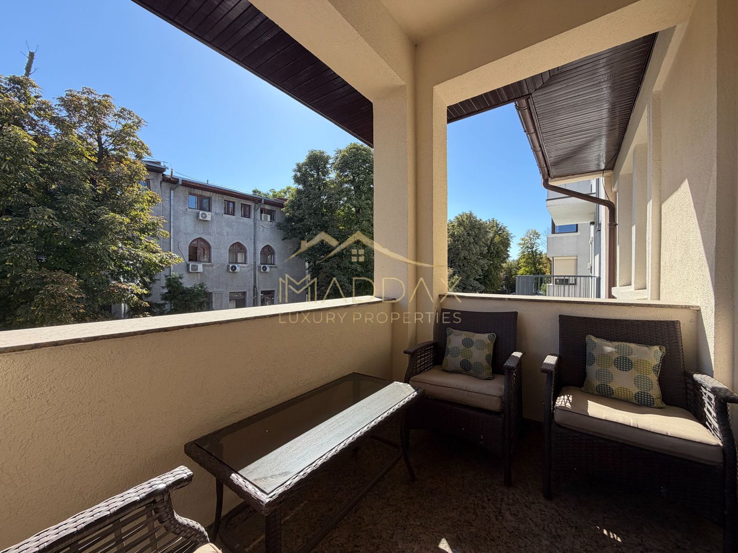 Apartament de inchiriat /4 camere in vila *153mp* +parcare / Dorobanti Capitale - Poză 30