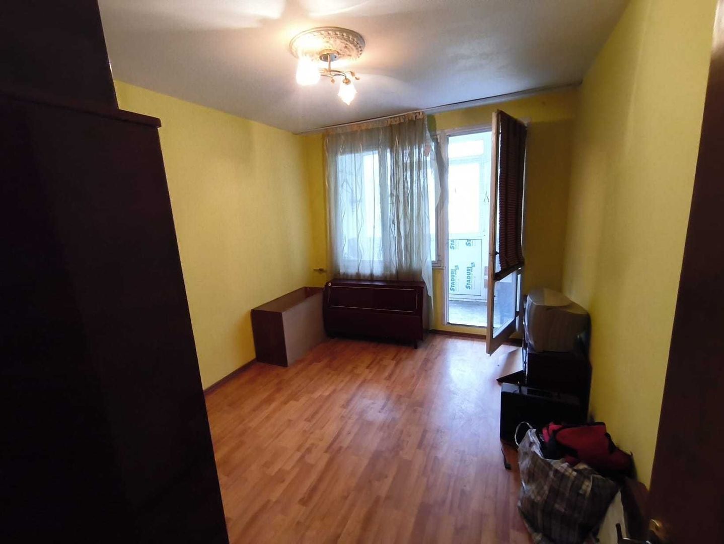 Vanzare apartament 3 camere Titan- 5min 1 Decembrie 1918, pret negociabil - Poză 4