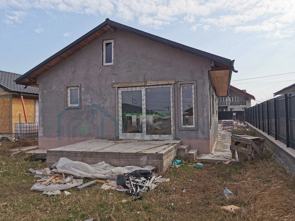 Casă la gri de vânzare în Popricani, Iași, teren 500 mp - Poză 5