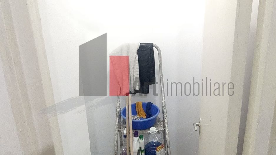 Vânzare apartament decomandat 3 camere cu centrală - Str. Baciului - Poză 18