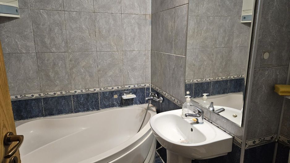 Inchiriere apartament 2 camere, Expo Parc - Poză 10