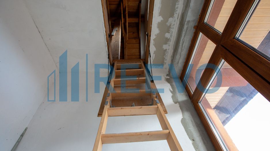 Vilă modernă în Cartierul CFR, cu mansardă și garaj - Poză 28