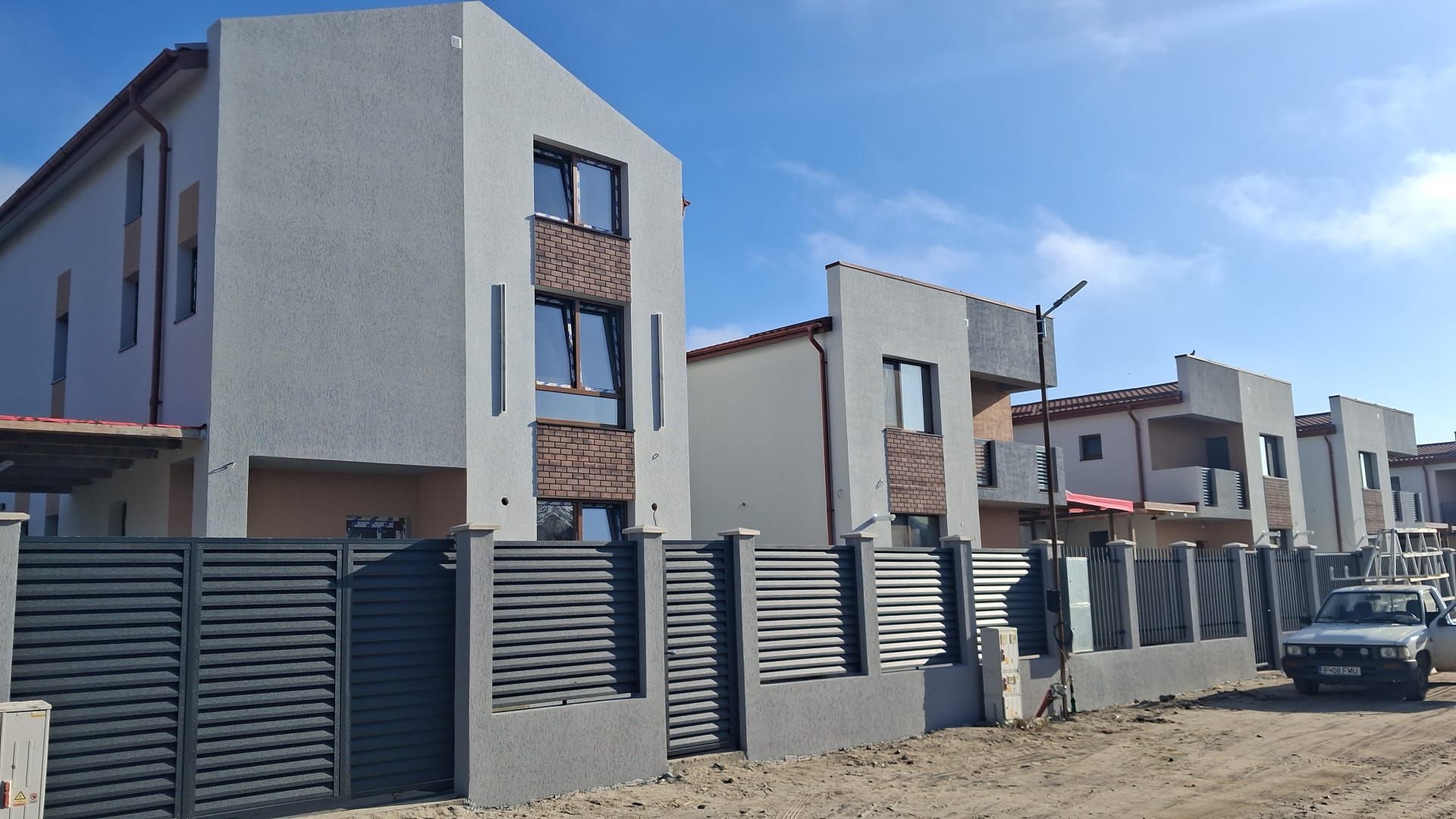 Casa ta ideală! Vilă premium cu curte și terasă, fără comision! - Poză 2