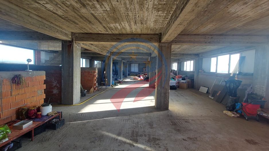 Proprietate industrială versatilă – ideală pentru investiții - Poză 3