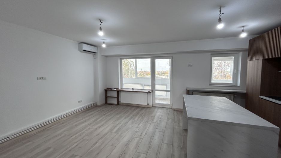 De vanzare apartament Samantha Urcator zona Polivalenta - Poză 3