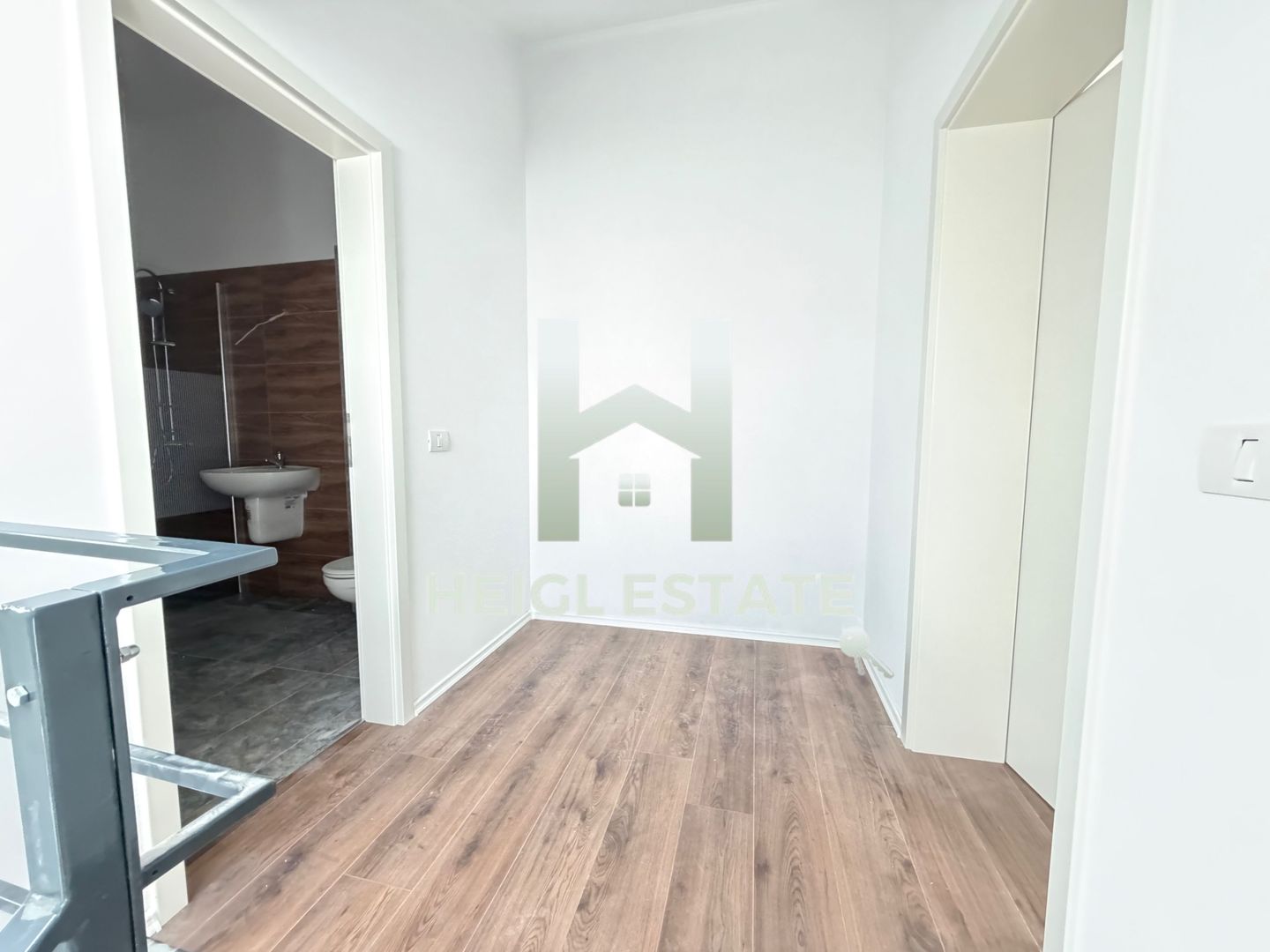 Apartament cu 3 camere pe 2 nivele in Giroc - Poză 6