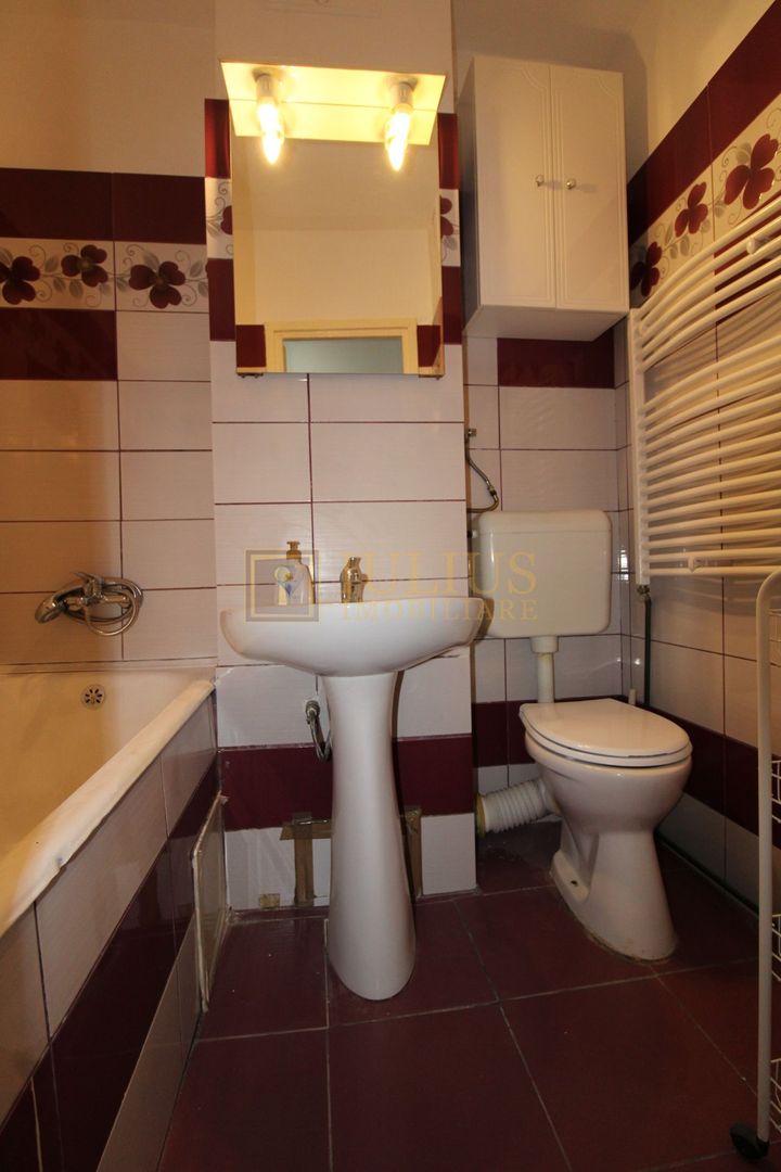 3 camere, recent renovat-Circumvalatiuni-Amforei - Poză 14