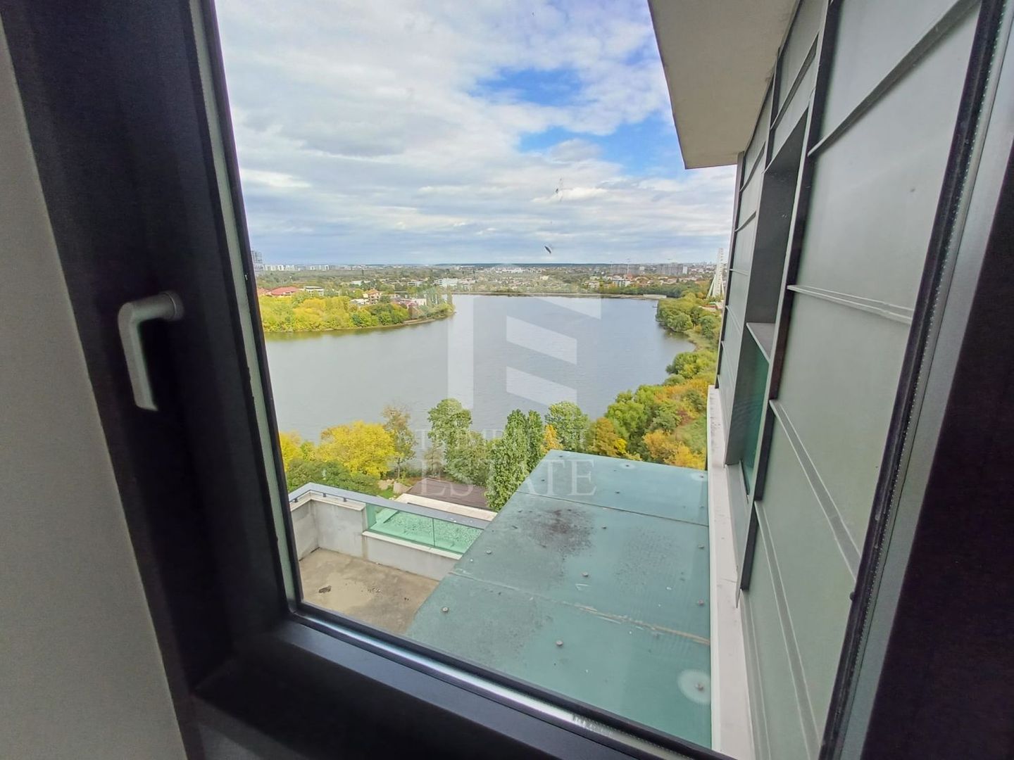 Penthouse Emerald Residences 363 mp etaj 11-12 Lacul Tei - Poză 34