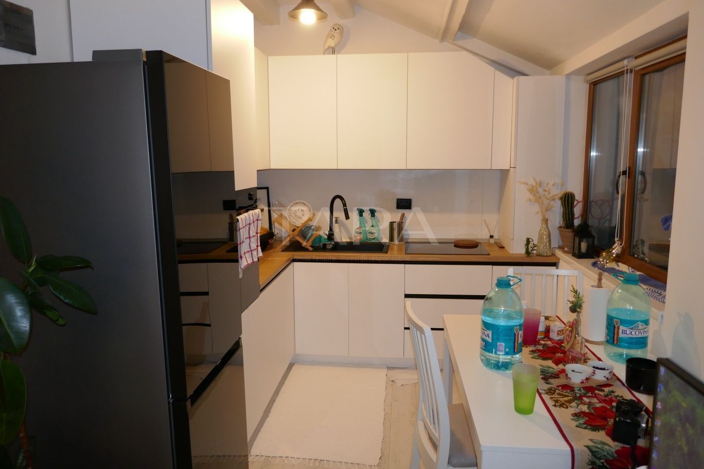 2 camere decomandat, finisaje moderne, parcare inclusă – zona Lidl - Poză 3