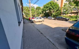 SAD cu locuri de parcare in fata casei - Poză 19