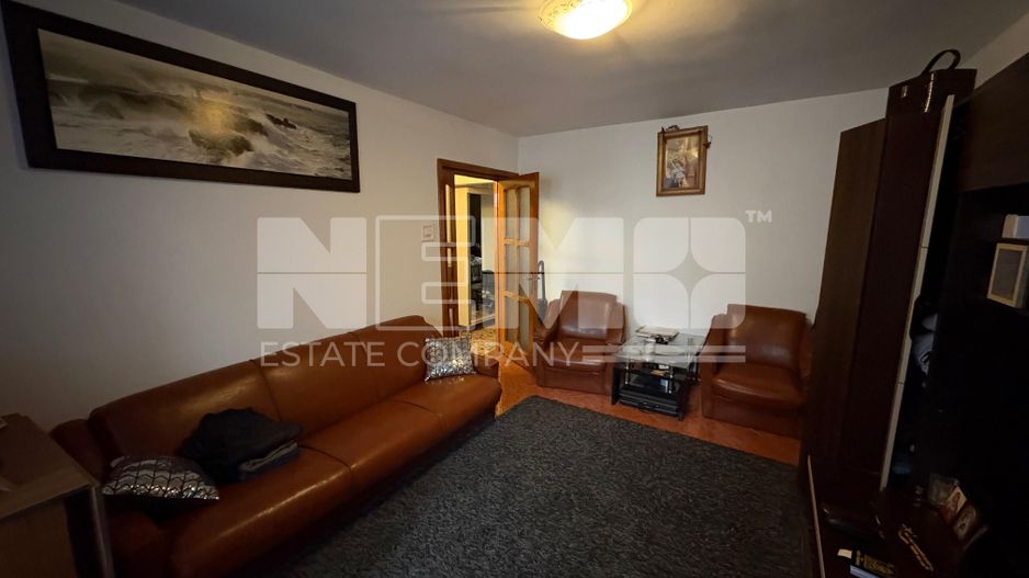 Vând apartament 2 camere, Suceava cartier Burdujeni - Poză 4