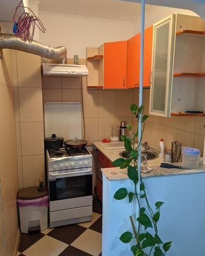 Apartament modernizat de 3 camere - locatie ultra-centrala - Poză 8