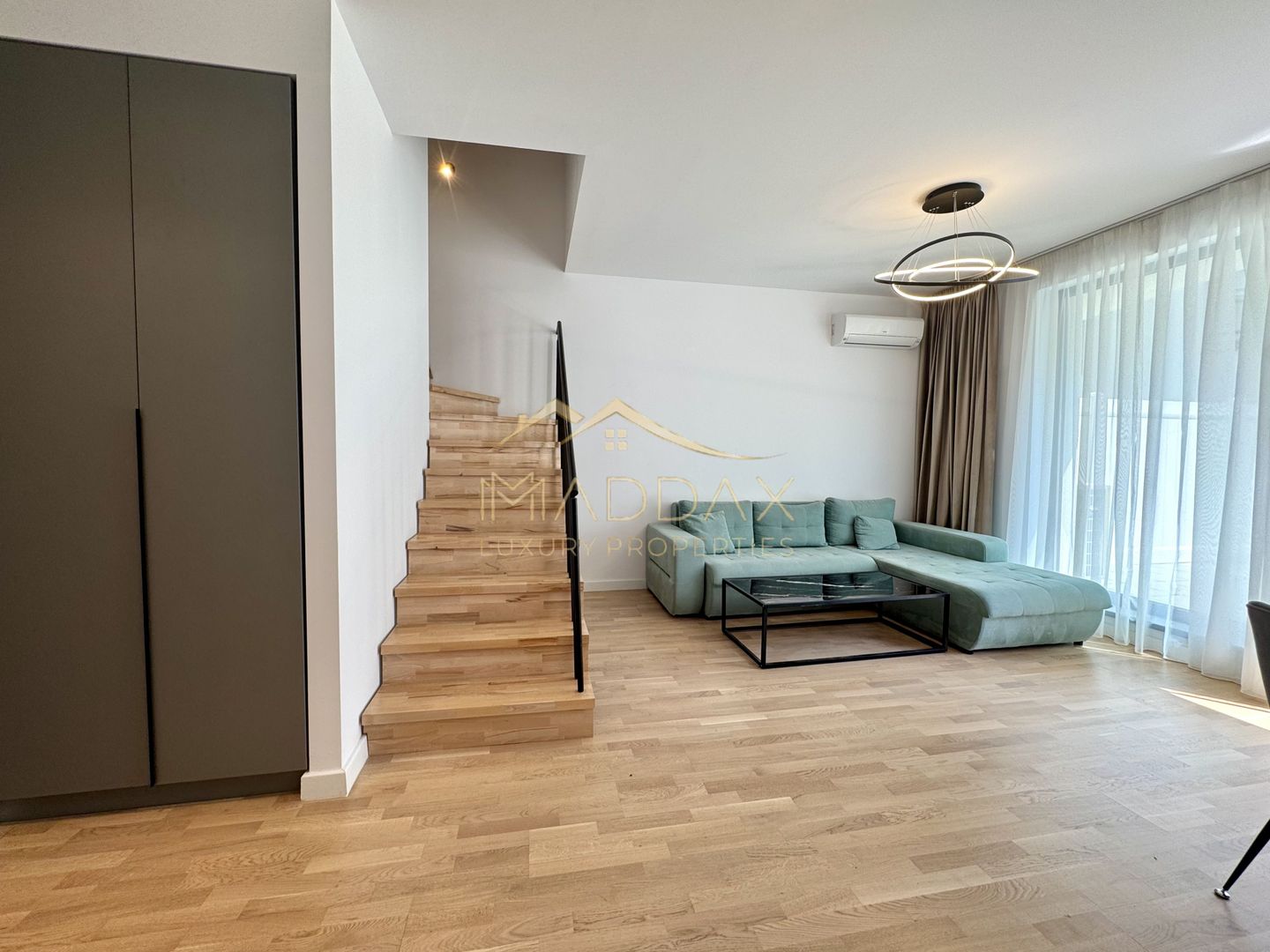 Vila cu 5 camere / 2 locuri de parcare / Pipera - Poză 12