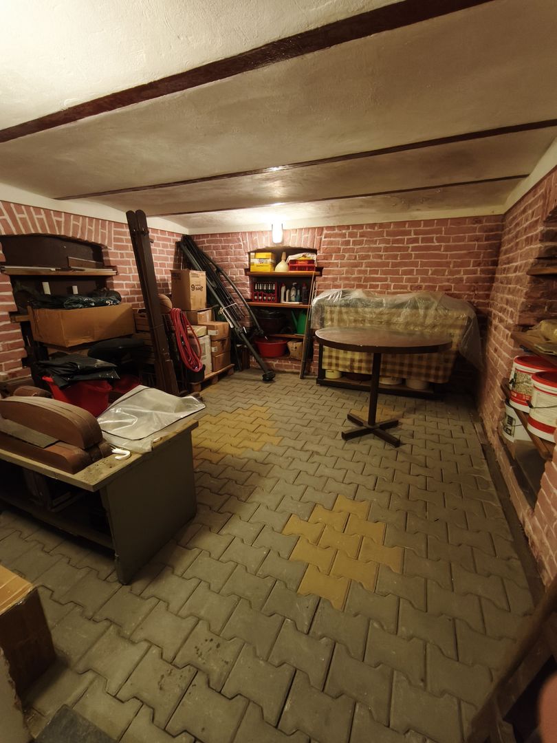 Casa de locuit Central 310 mp utili + 2 spatii comerciale de la strada - Poză 7