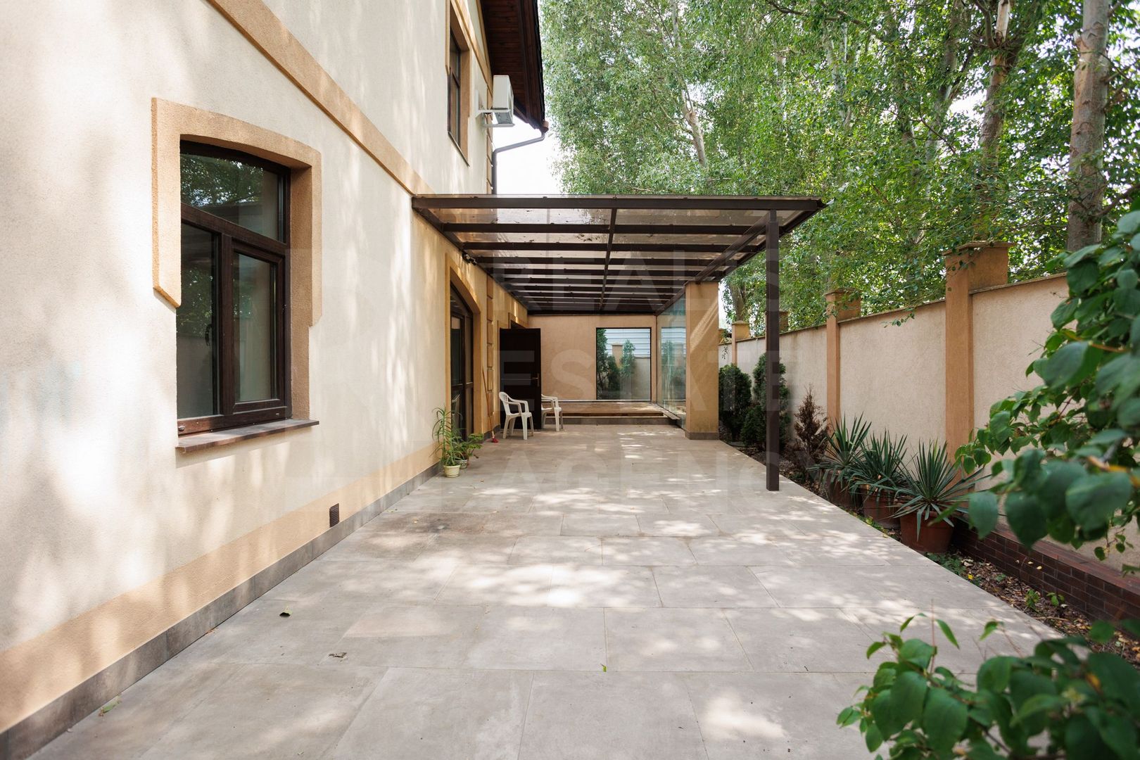 Chirie , casă 180 mp + 6 ari, str. Ghidighici, Buiucani - Poză 29