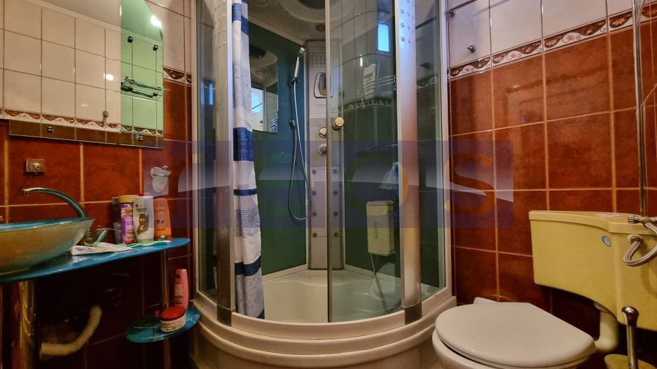 VANZARE CASA | DECOMANDATA | ZONA EROII REVOLUTIEI - Poză 19