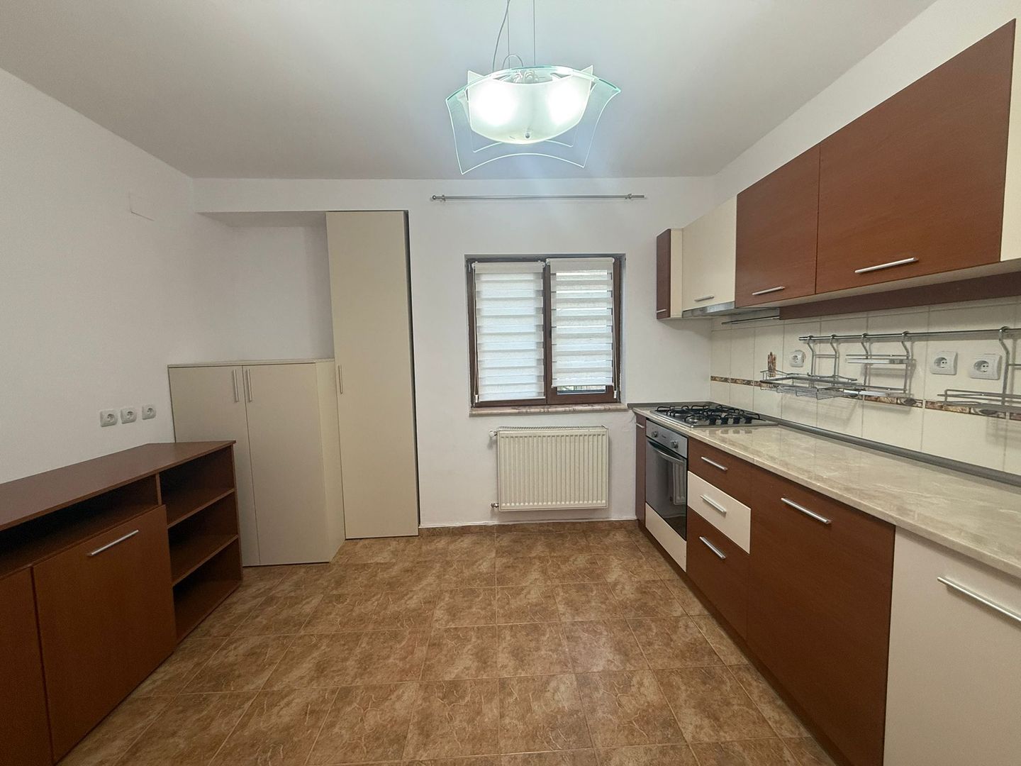 Vila D+P+ E1+M || CURTE PROPRIE SI GARAJ || EXPOZITIEI - Poză 7