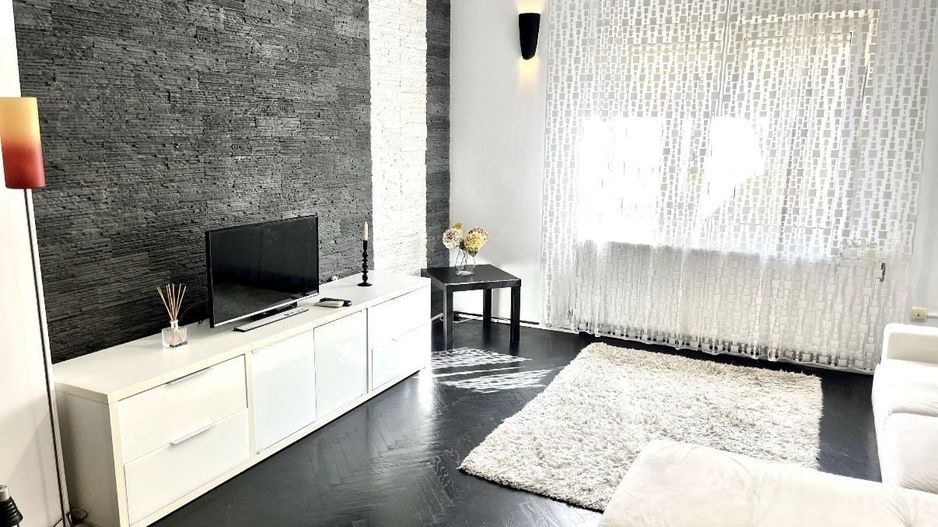 Apartament in vila Parcul Carol chirie - Poză 3