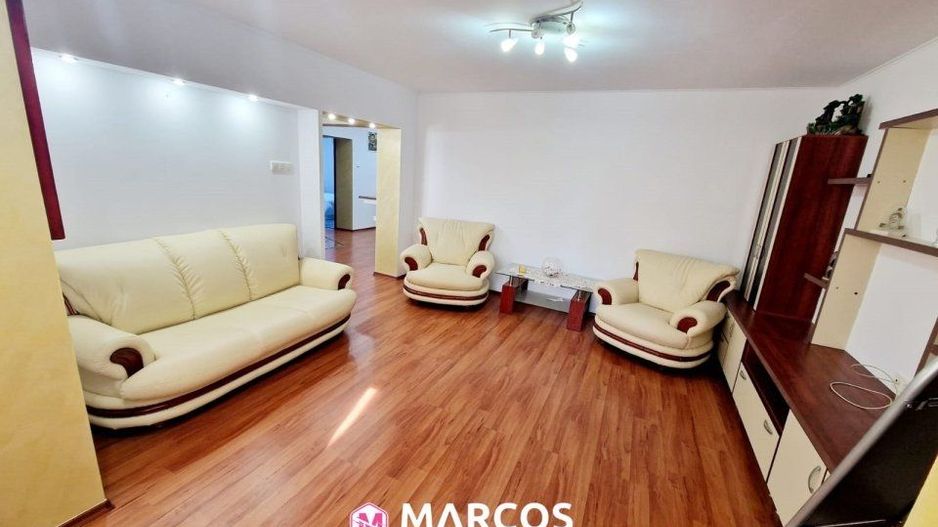 Apartament 3 camere, et.3, Micro 4, ID 1021 - Poză 8