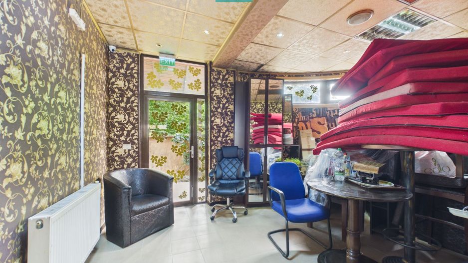Clădire comercială P+1 de închiriat - Poză 11