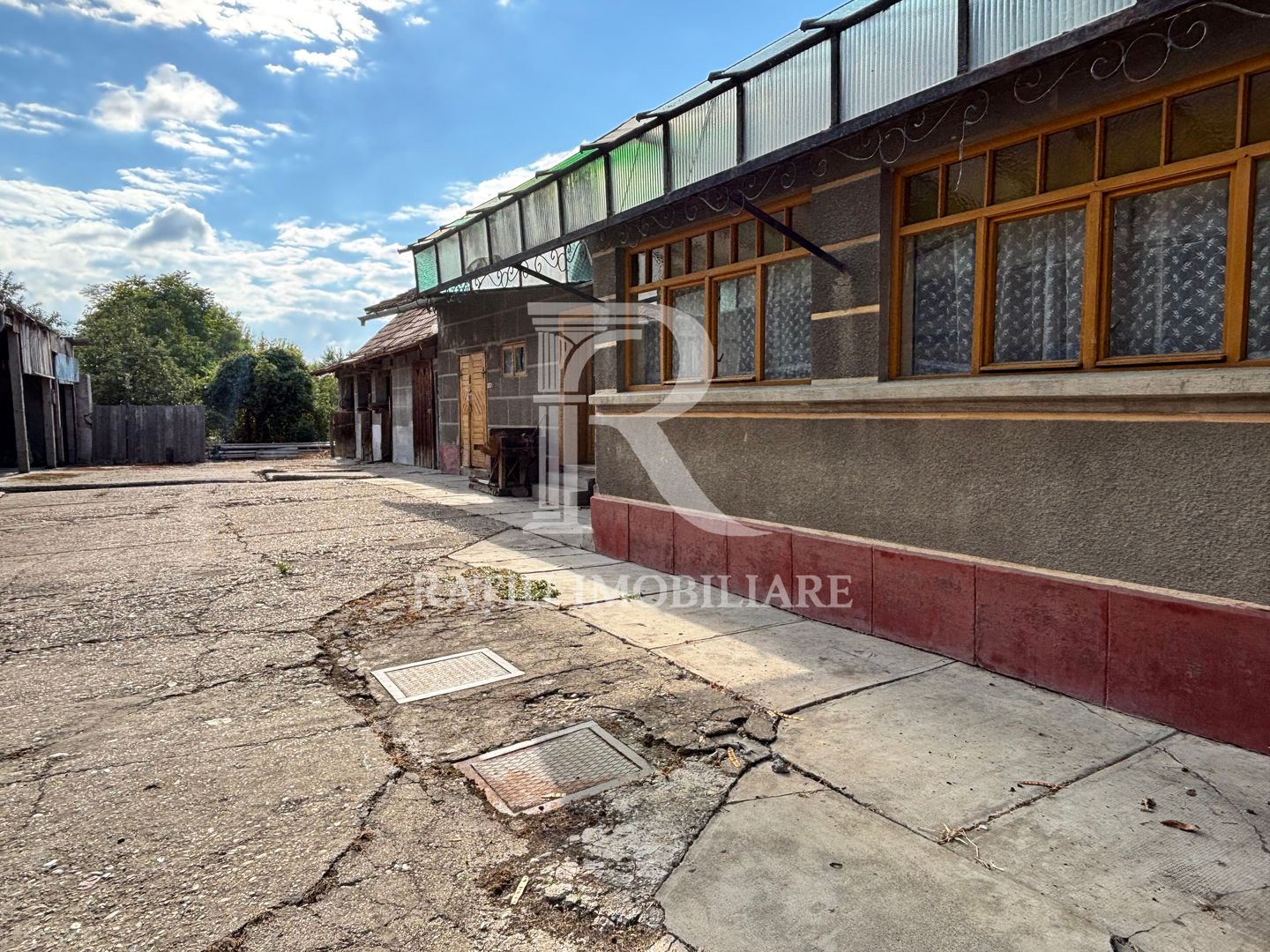 Casă cu etaj în Salonta | 996 mp | Grădină & livadă - Poză 28