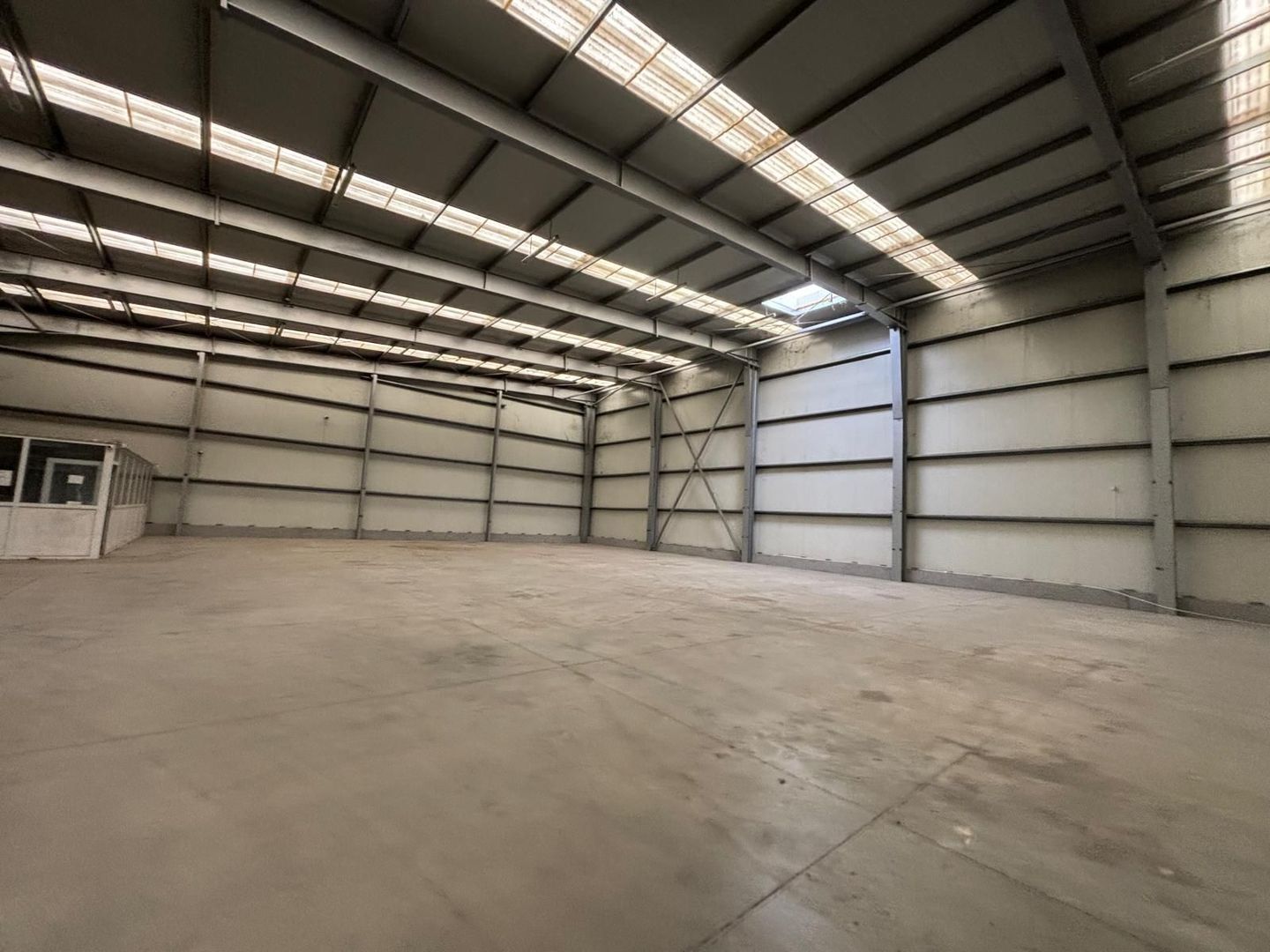 Hala 1514 mp in Calea Sagului - Poză 23