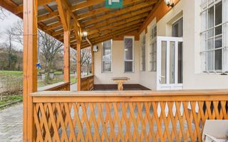 CONAC IMPRESIONANT ÎN GHIOROC - Poză 27