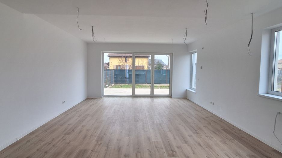 Duplex Parter cu 3 camere - Poză 2