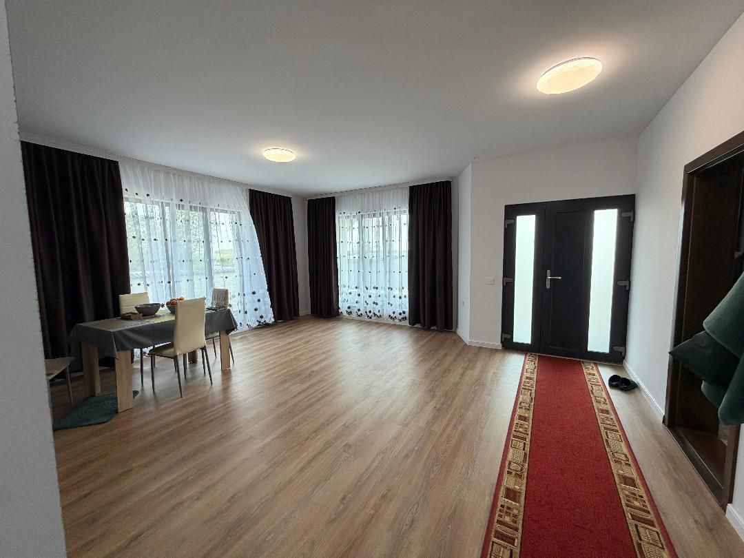 Casa noua in localitatea Carandeni - Poză 4