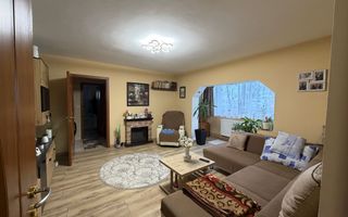 Calea Buziasului | 3 Camere | Etaj 1 | Centrala proprie | - Poză 1