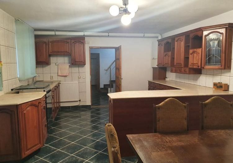 vila 7 camere birouri-sediu firma Cotroceni - Poză 9