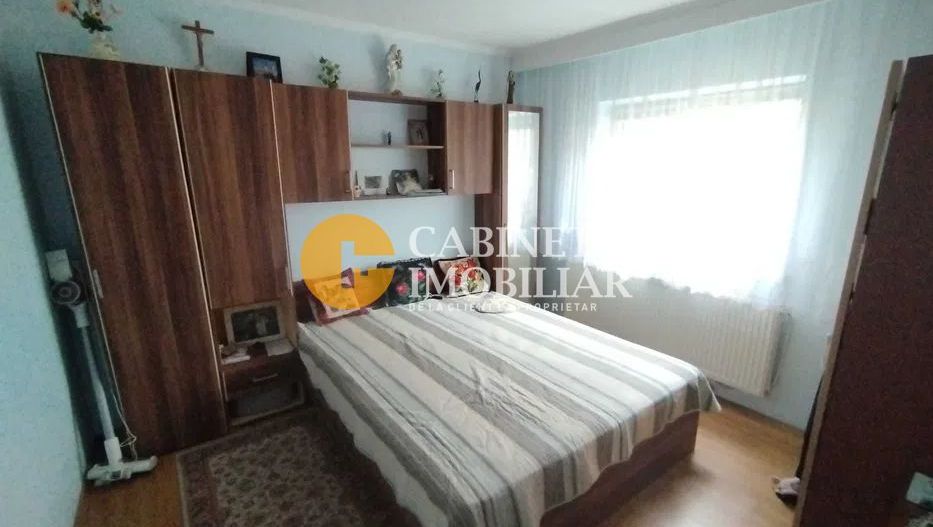 3 Camere Decomandat - Etaj 1 -Frumoasa - Bloc 1984 - Poză 2