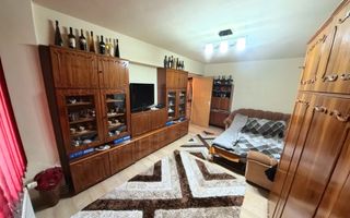Apartament 3 camere - cartierul Tudor Vladimirescu, Calea Sighișoarei - Poză 4