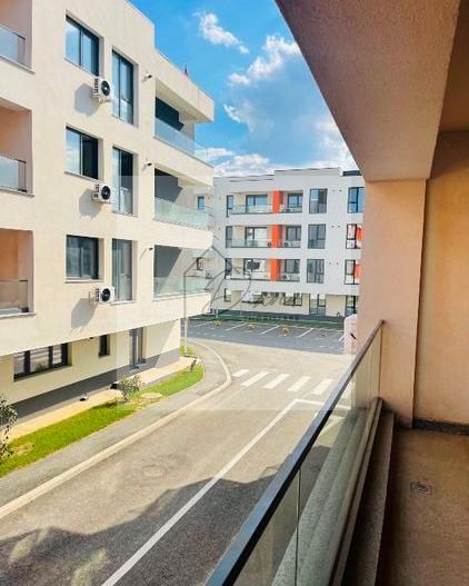 Studio Ivory Pipera I Rond OMW I bloc 2025 - Poză 3