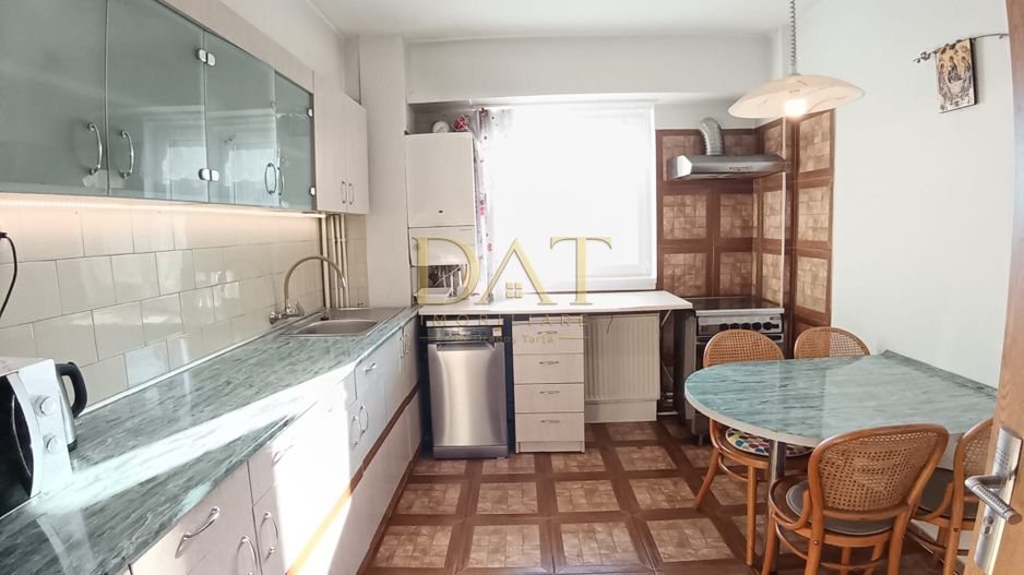Apartament 4 camere | 90 mp | 3 balcoane | 2 parcări Piața Cipariu - Poză 13