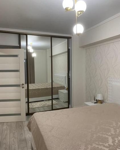 De inchiriat apartament 2 camere bloc Riviera faleza Dunării , 750 Euro - Poză 8