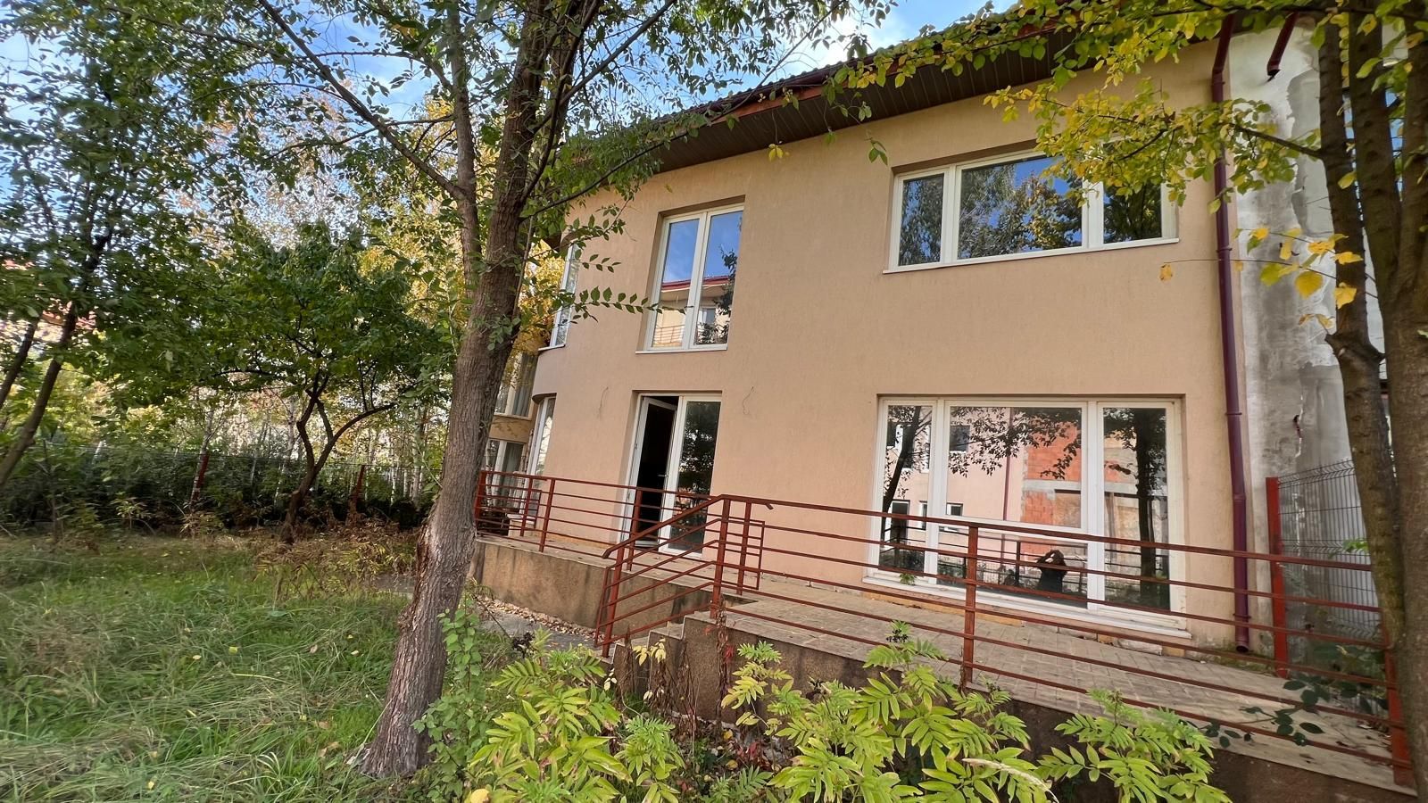 Casa la gri in Pipera  cu potential 1000 euro m2 - Poză 12
