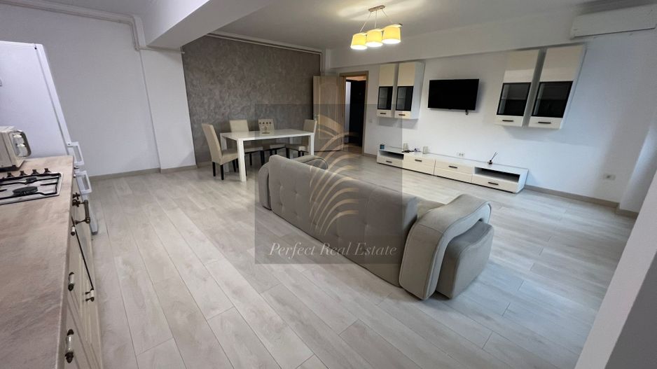 FALEZA NORD 2 CAMERE DE INCHIRIAT - Poză 1