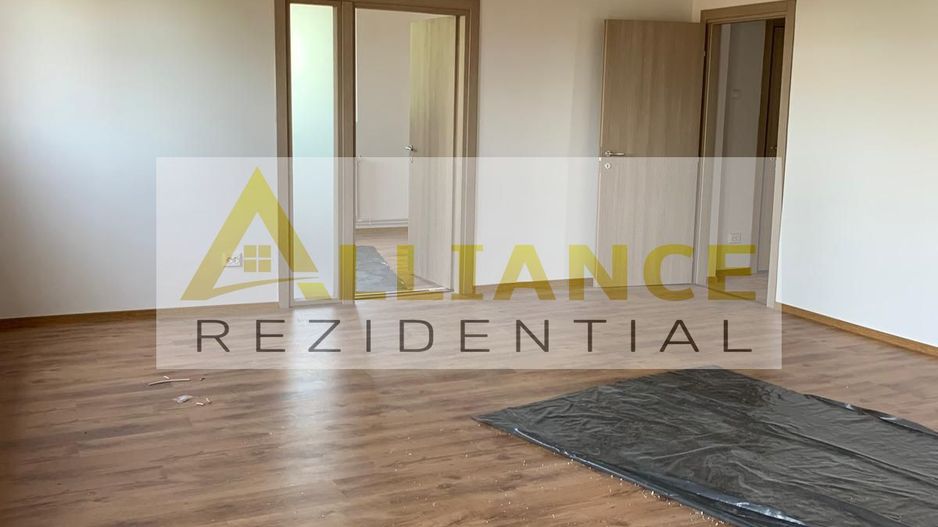 Catelu-Casa S+P+1+M - 14 Camere-1550 Teren - Poză 2