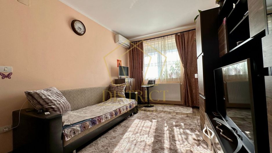 Apartament cu 3 camere mobilat si utilat la parter in Giroc la asfalt. - Poză 2