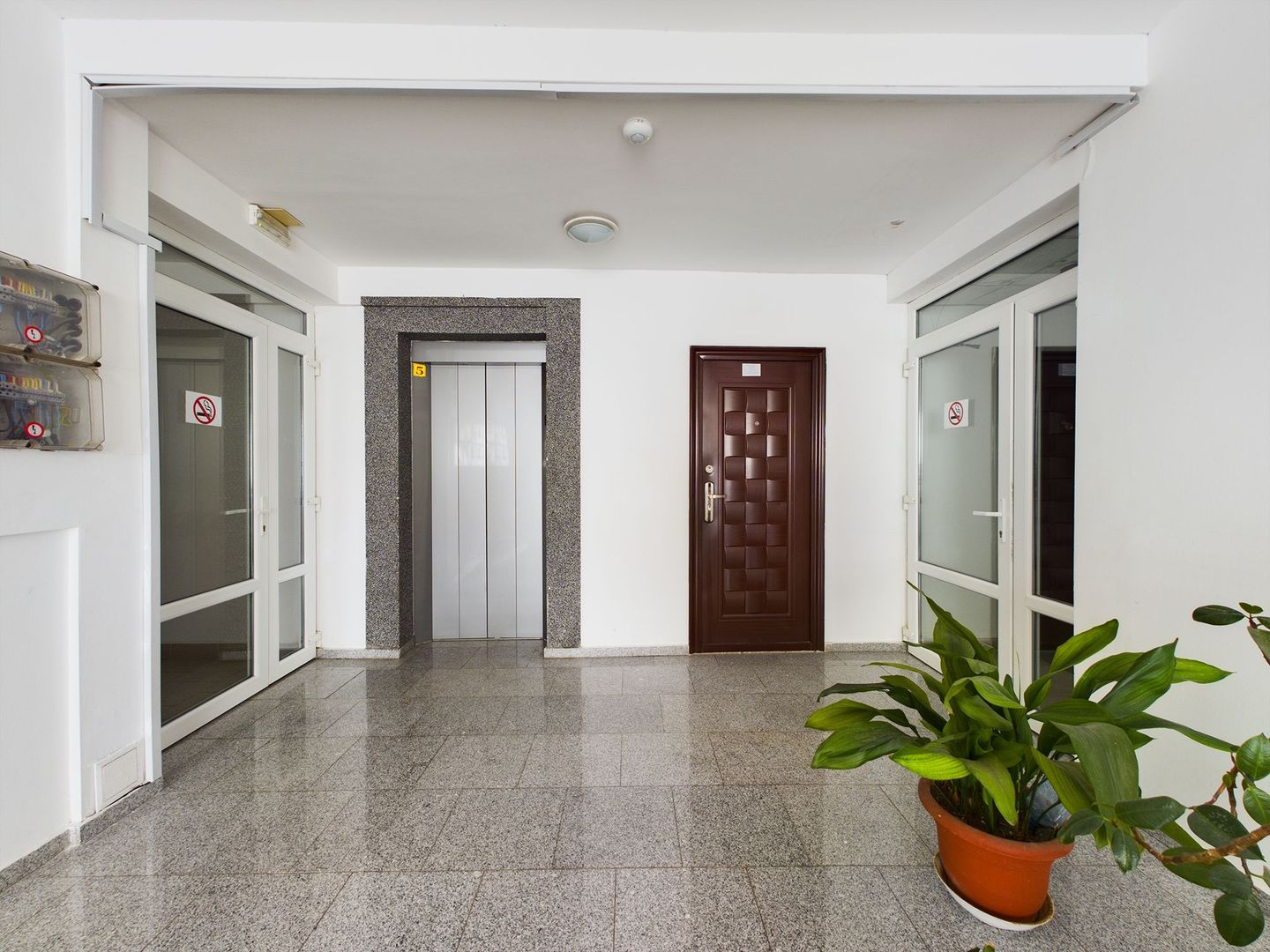 Apartament cu 2 camere ARED UTA - Poză 6