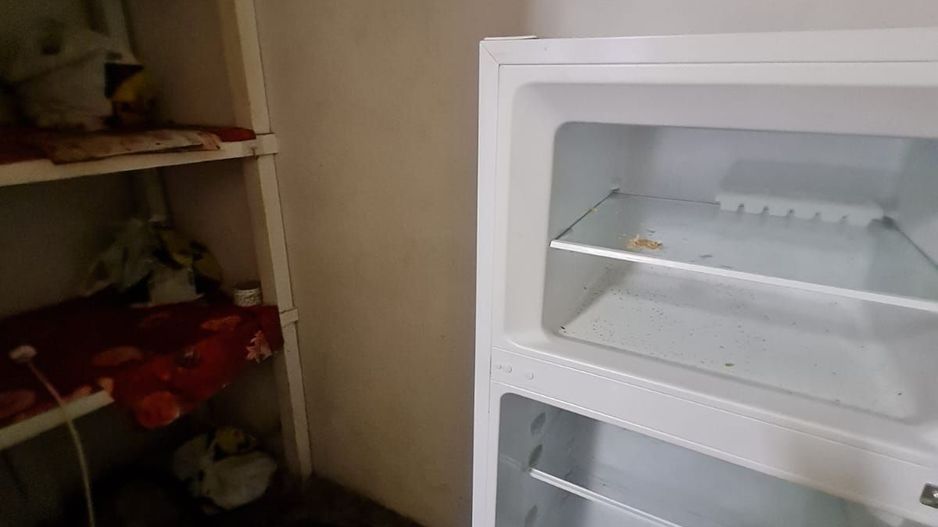 Apartament 2 camere la curte - Poză 12