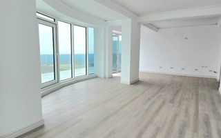 Nou pe piață! Apartament 3 camere–White Titanic Mamaia | Vedere directă la mare - Poză 2