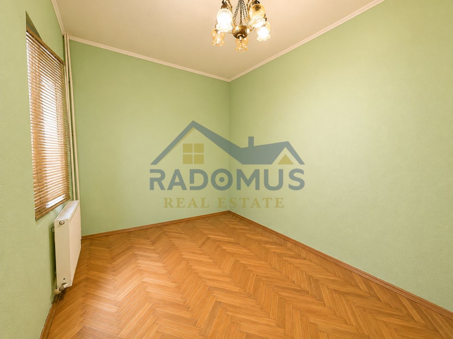 Vila 4 camere | Teren 532 mp | Piscina si foisor | Str. Lupeni - Poză 11