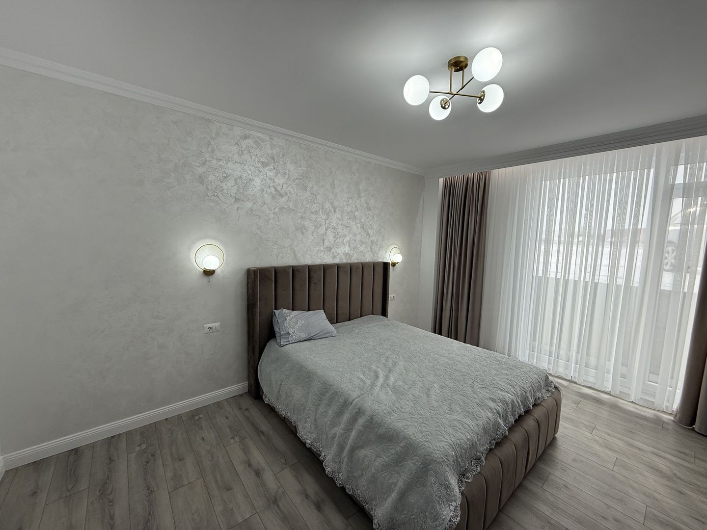 Apartament Bloc NOU | 3 camere | 100 MP - Poză 3